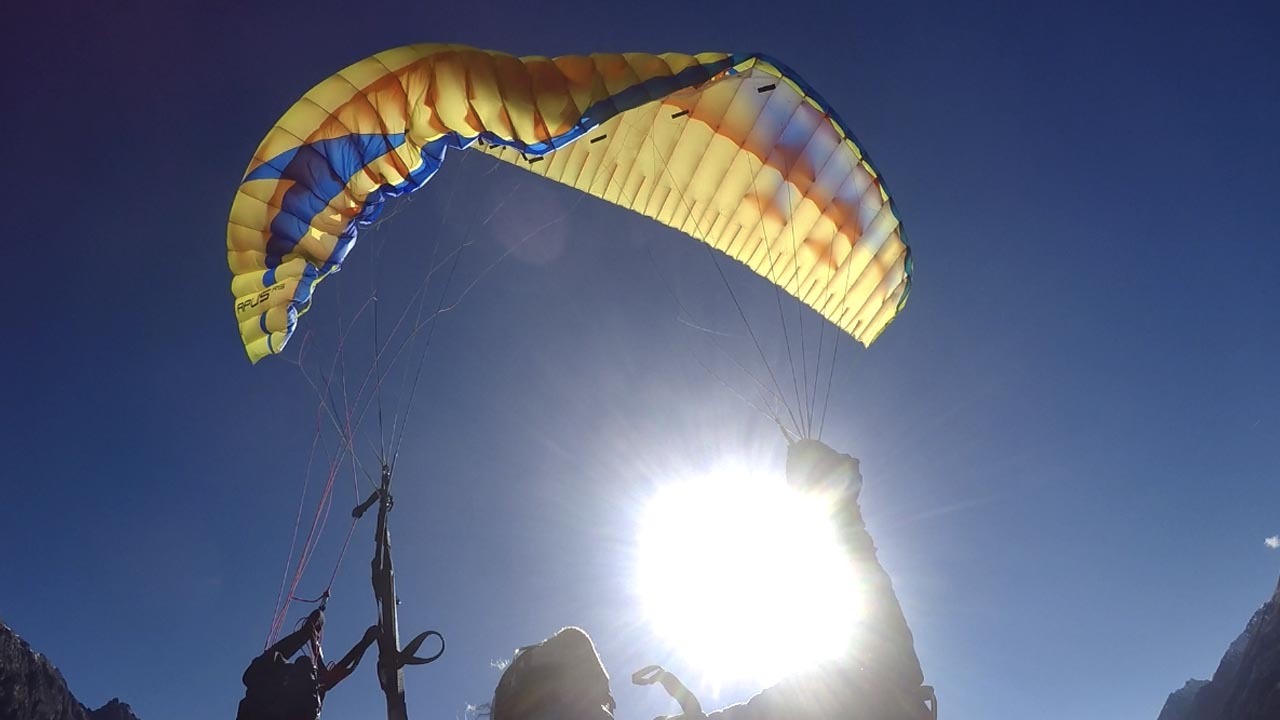 paragliden vlieguitrusting inklapper