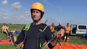 tandem paragliding start