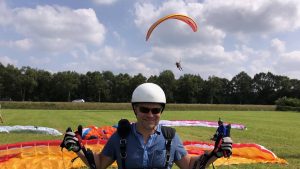 KNVvL paraglidingschool schermvliegen